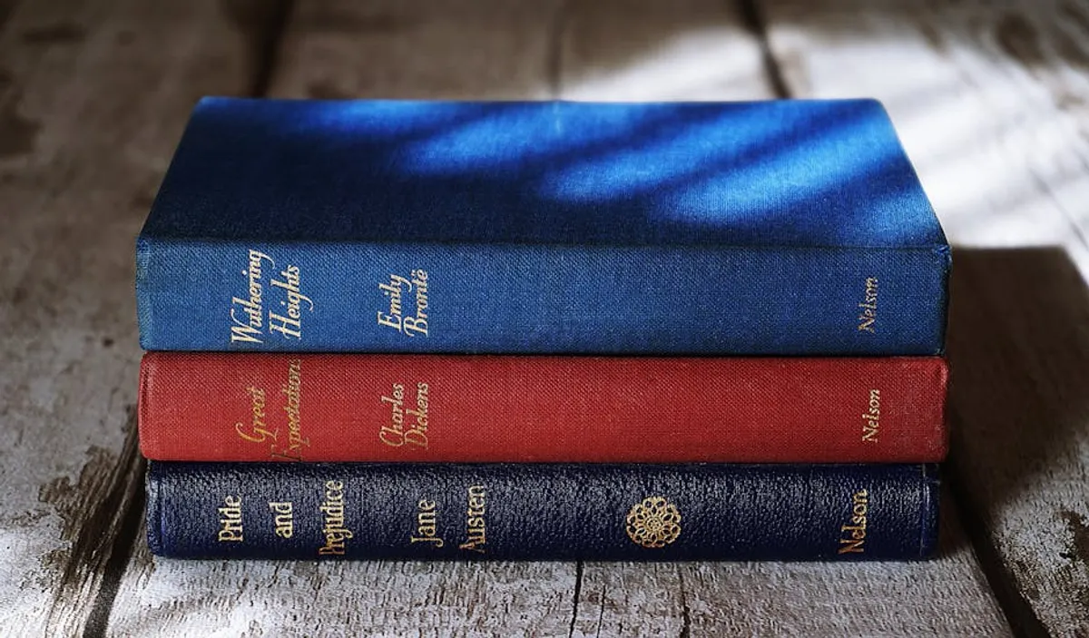 Best Gothic Novels for Beginners