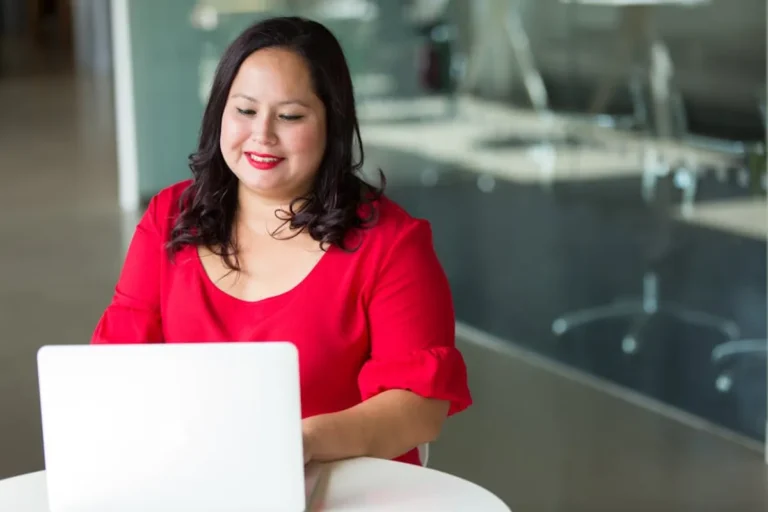Rebecca Yarros Reading Order: Where to Start