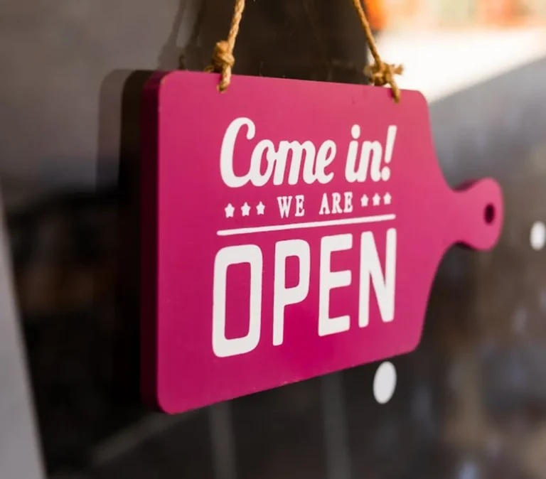 Welcome to the Velvet: Editorial Ideas for Culture Blogs